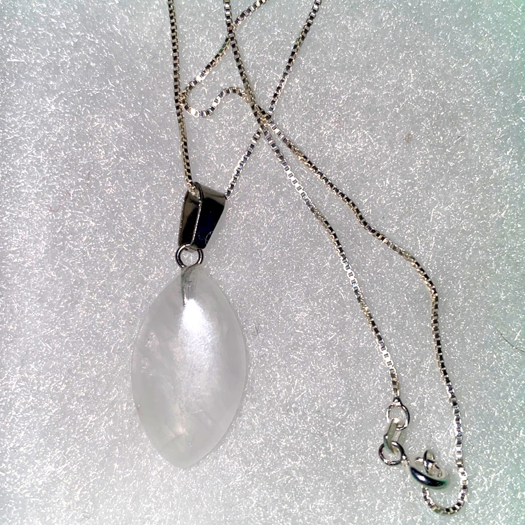 Boho Clear Quartz Sterling Silver 18 Necklace 15$